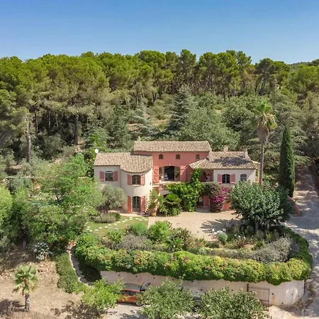Provencal Mas With Pool In 펜션 *
