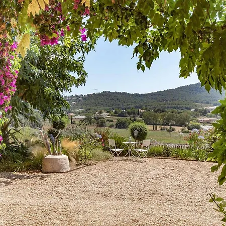 Provencal Mas With Pool In 펜션 *